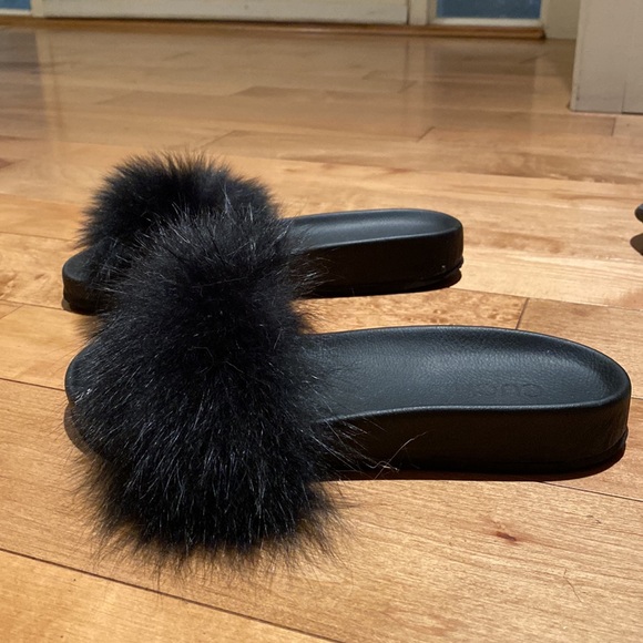 Fur slides - Picture 2 of 5